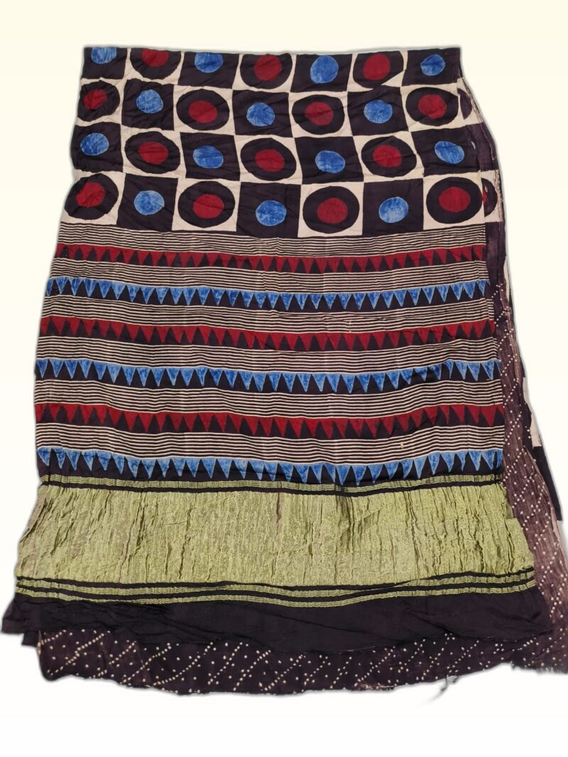 Modal Clamp saree - Image 3
